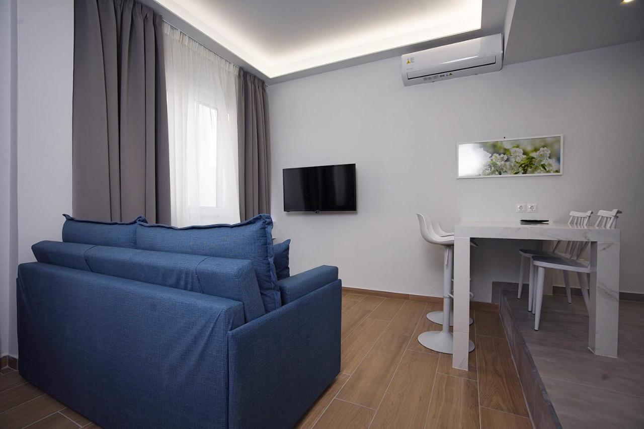 Tip - Top Suites Athens Exterior photo