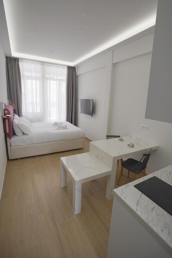 Tip - Top Suites Athens Exterior photo